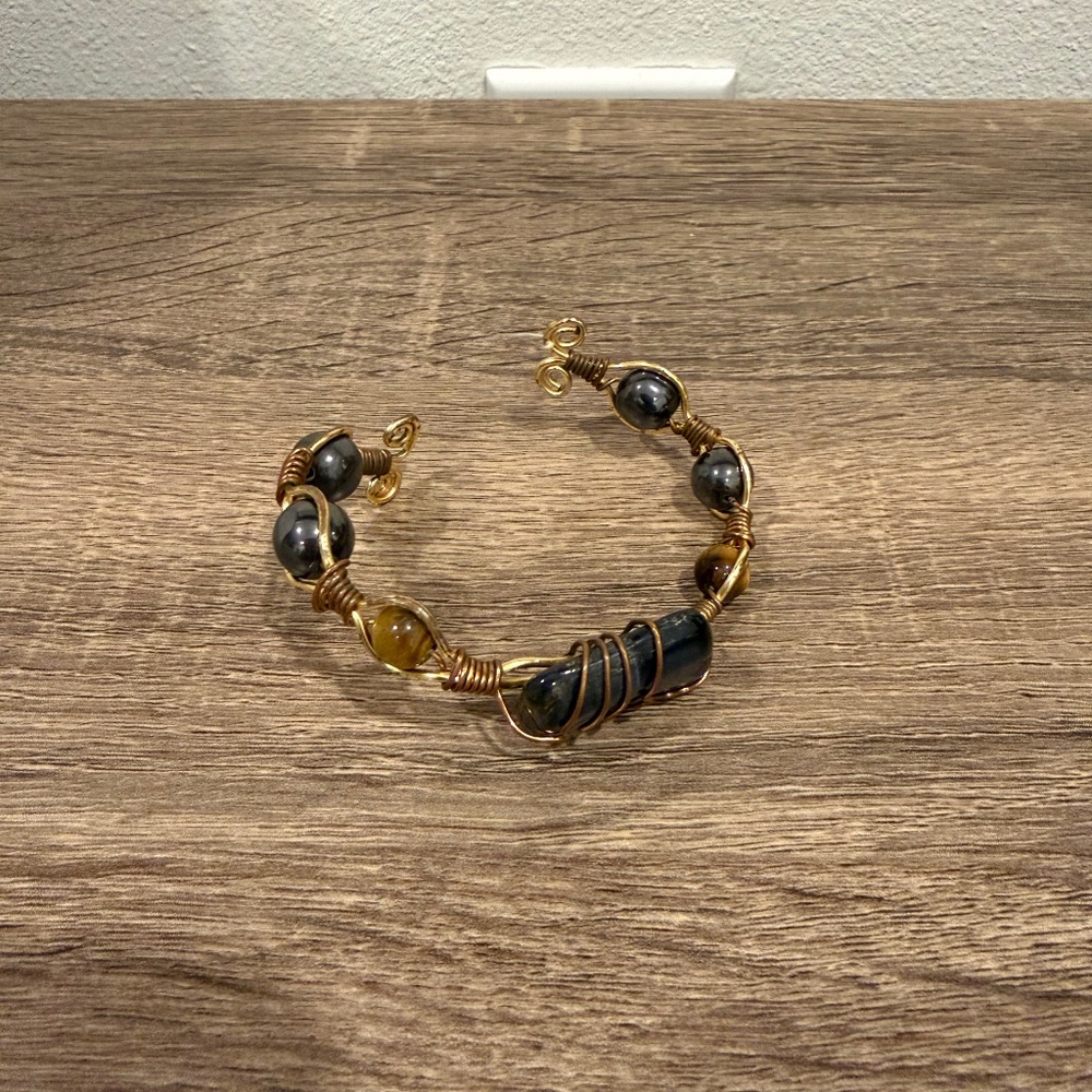 Wire wrapped bracelet